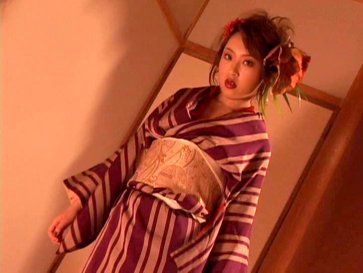 ENB-004/104enb00004のキービジュアル