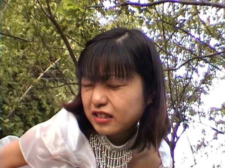 HAK-003/104hak00003のティザービジュアル1