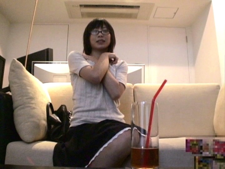 C-1329/140c01329のティザービジュアル1