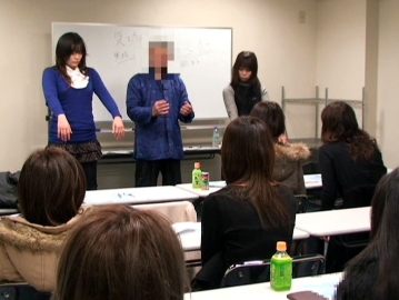 C-000/140c1069のティザービジュアル1