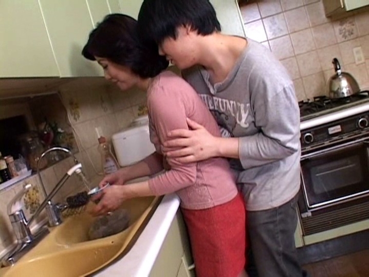 AED-028/17aed00028のキービジュアル