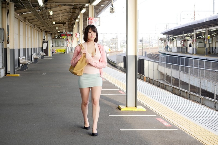 DANDY-767/1dandy00767のティザービジュアル2