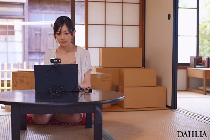 DLDSS-332/1dldss00332のキービジュアル