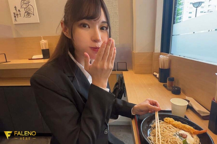 FSDSS-702/1fsdss00702のキービジュアル