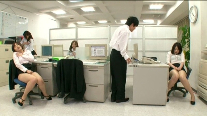 IENE-153/1iene00153のティザービジュアル1