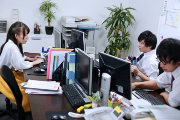 SILKS-023/1silks00023のティザービジュアル2