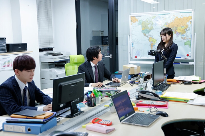 SILKS-086/1silks00086のティザービジュアル2