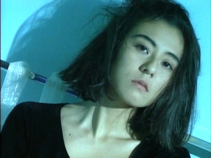 GIL-006/301gil00006のティザービジュアル1
