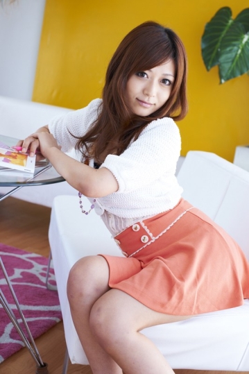 RHE-135/59rhe00135のティザービジュアル1