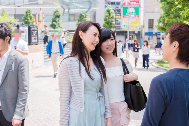 RHE-592/59rhe00592のティザービジュアル2
