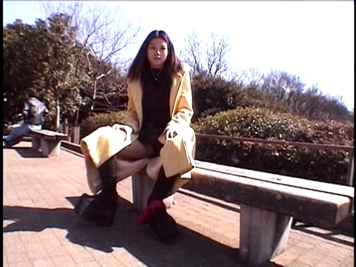 DFS-022/77dfs00022のティザービジュアル1