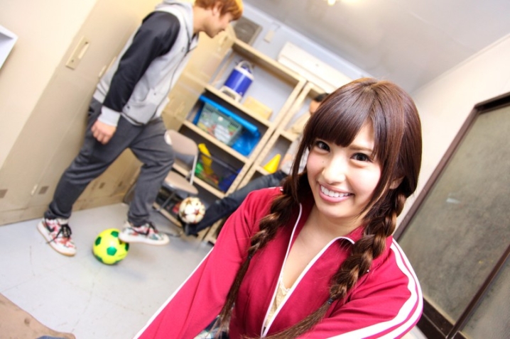 KMVR-146/84kmvr00146のティザービジュアル1