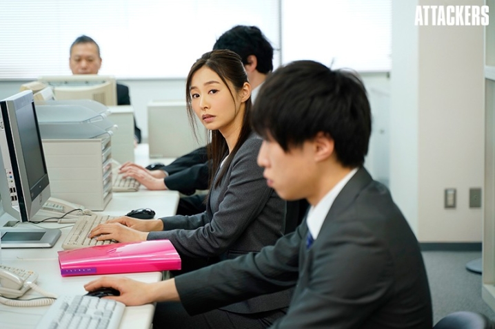 ADN-305/adn00305のキービジュアル