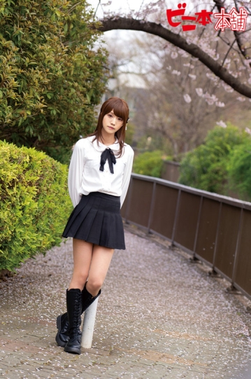 BINI-412/bini412のキービジュアル