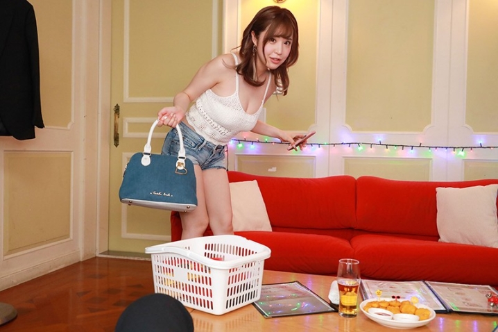 CLVR-100/clvr00100のティザービジュアル1