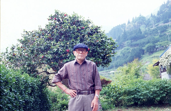 CMY-001/cmy00001のティザービジュアル2