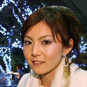 D-027/d0027のメインビジュアル