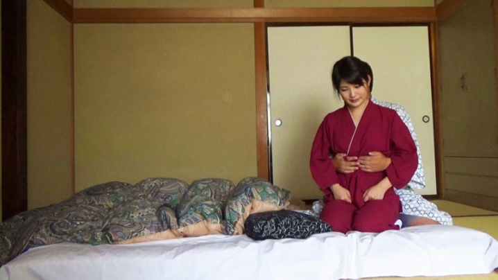 EFDM-002/efdm00002のキービジュアル