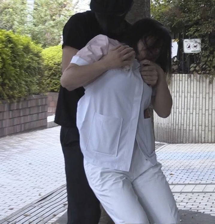 EMBZ-221/embz00221のティザービジュアル1