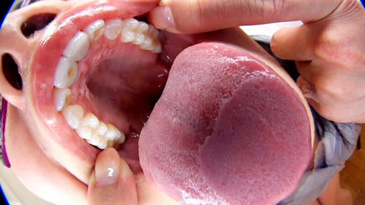 EVIS-605/evis00605のティザービジュアル2