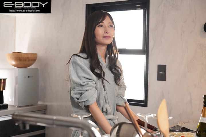 EYAN-220/eyan00220のティザービジュアル1