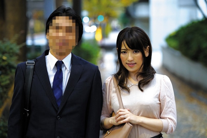 REQ-404/h_100req00404のティザービジュアル1