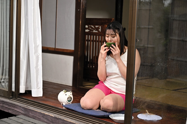 HZGD-284/h_1100hzgd00284のティザービジュアル1