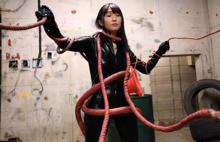 BVR-01/h_1364bvr00001のティザービジュアル1