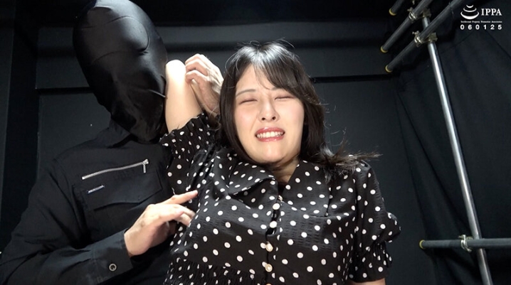 AD-1704/h_1416ad01704のティザービジュアル2