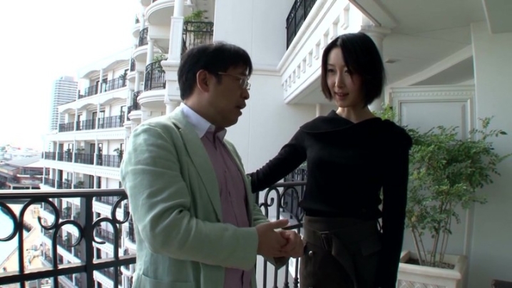 BTH-102/h_1435bth00102のティザービジュアル2