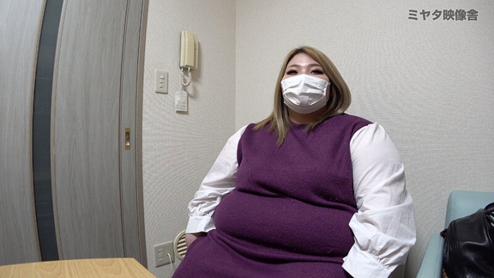 myt-220310/h_1636myt220310のキービジュアル