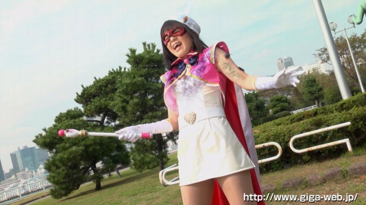 TRE-66/h_173tre00066のティザービジュアル1