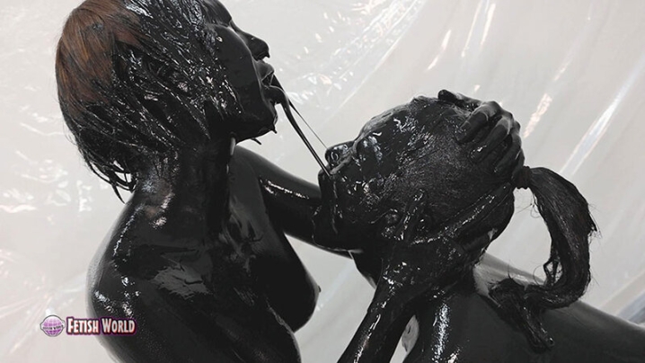 FMSK-01/h_1744fmsk00001のティザービジュアル2