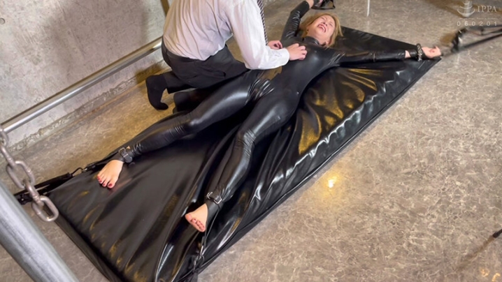 TK-10/h_1834tk00010のキービジュアル