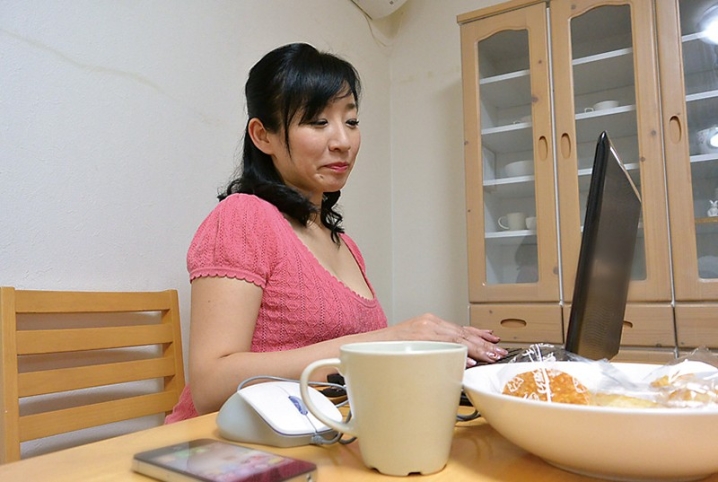 FUFU-154/h_254fufu00154のティザービジュアル1