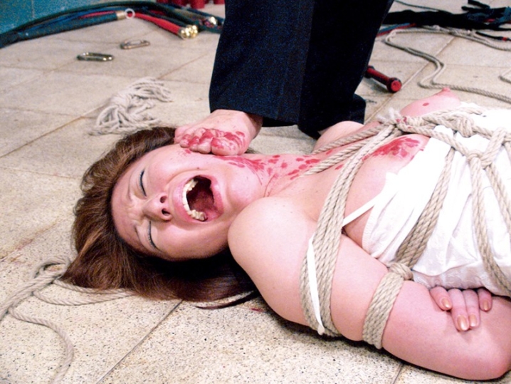 REBN-70/h_254rebn00070のティザービジュアル2