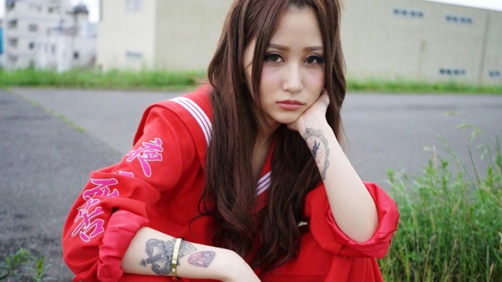 FONE-81/h_491fone00081のティザービジュアル2
