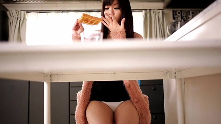 PNCH-09/h_803pnch000009のティザービジュアル1