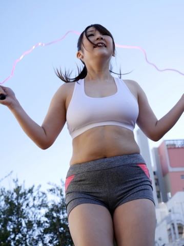 VRTM-145/h_910vrtm00145のティザービジュアル1