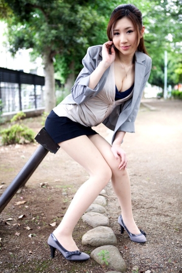 HERY-015/hery00015のティザービジュアル1