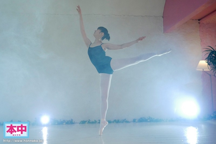 HND-736/hnd00736のキービジュアル