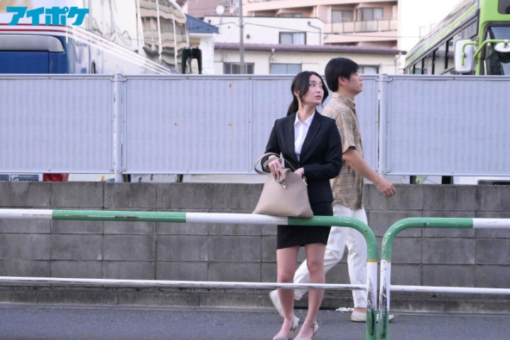 IPX-963/ipx00963のキービジュアル