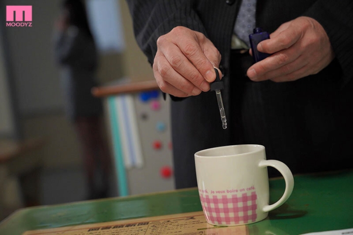 MIDA-219/mida00219のティザービジュアル1