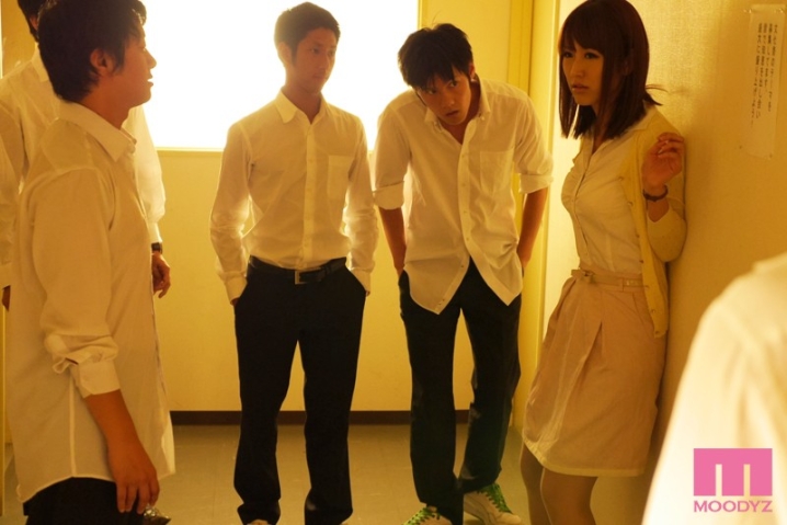 MIDE-052/mide00052のティザービジュアル2