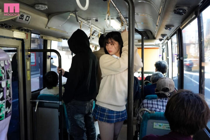 MIDV-359/midv00359のティザービジュアル2