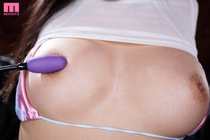 MIDV-745/midv00745のティザービジュアル1