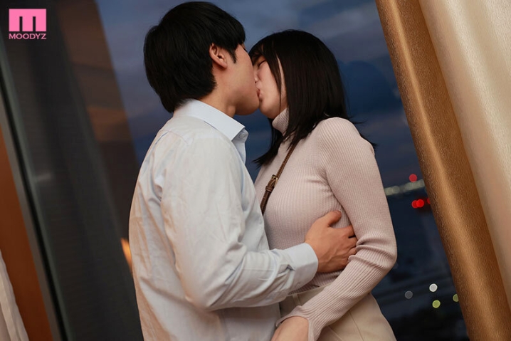 MIDV-767/midv00767のティザービジュアル1