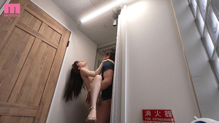 MIDV-805/midv00805のティザービジュアル1