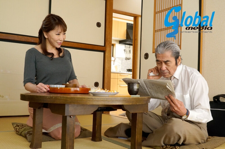 NEWM-117/newm00117のキービジュアル