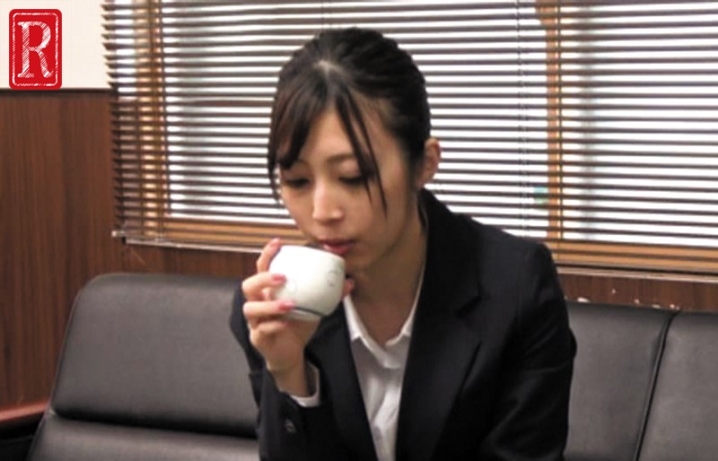 POST-477/post00477のティザービジュアル2